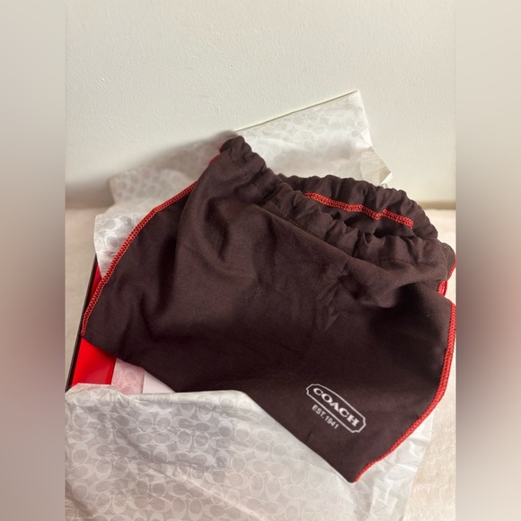 Coach Tan & Brown Signature Belt Bag w/ Leather Trim x Dust-bag & Box - Picture 14 of 14